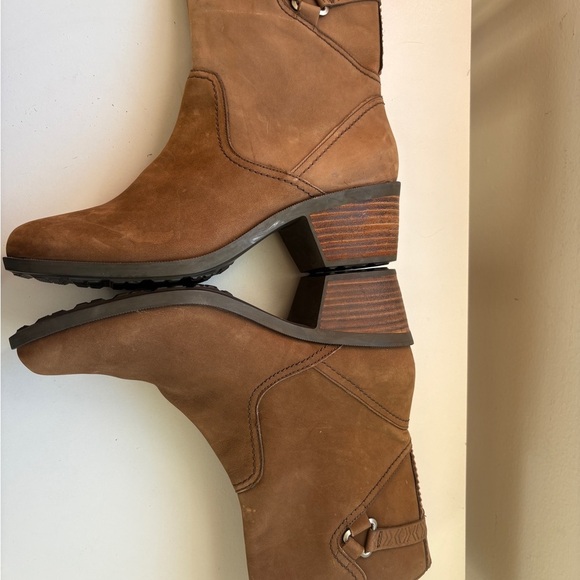 Teva Foxy Mid Boot waterproof Brown leather nubuck leather side zip 10 - Picture 8 of 15